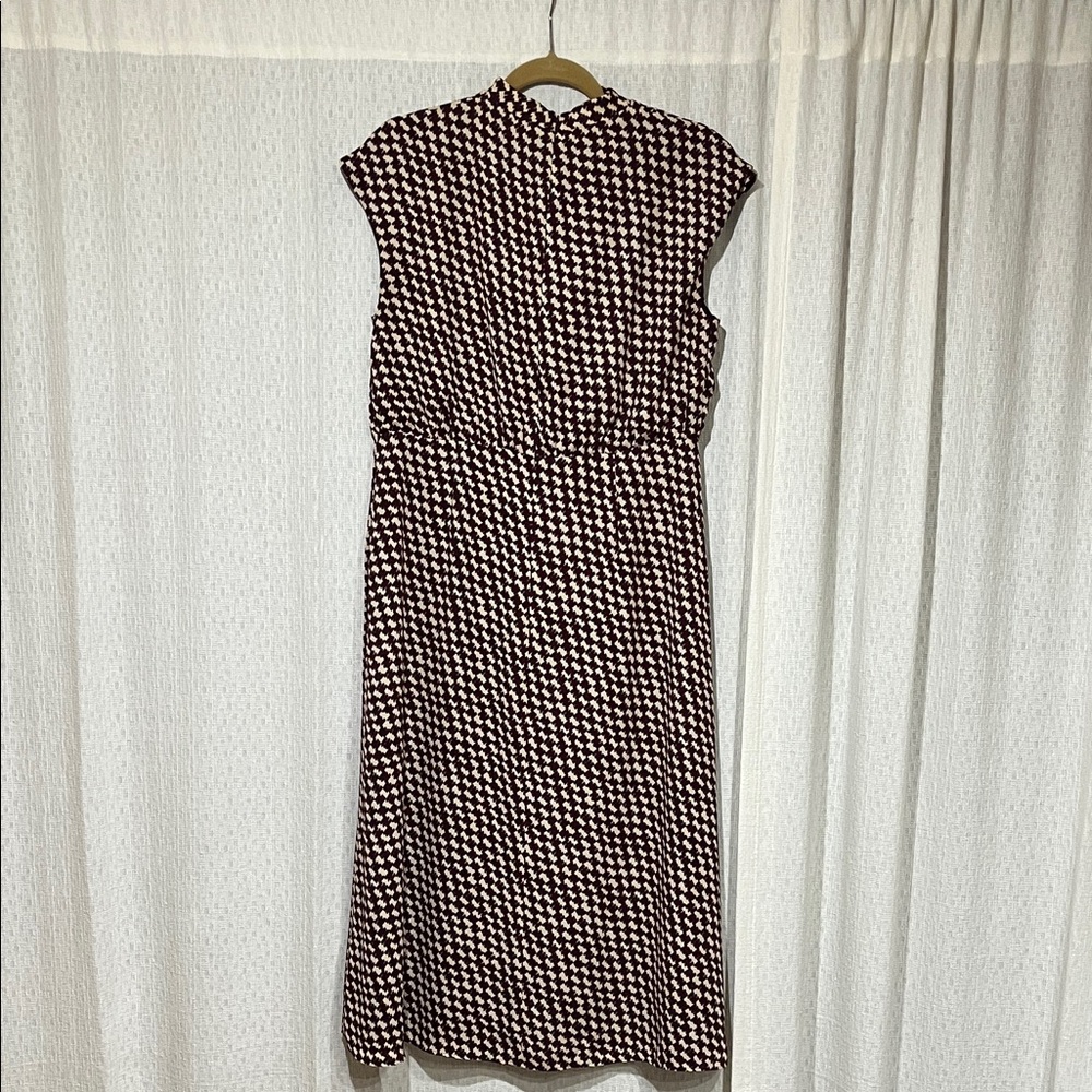 Ann Taylor burgundy houndstooth sleeveless Midi Dress - Picture 4 of 6